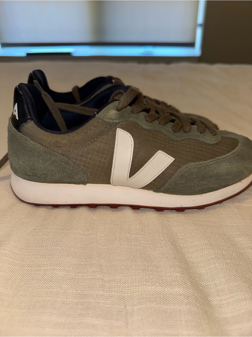 Veja Rio Branco Sneakers- Olive Green - Picture 4 of 5